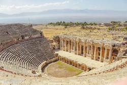 az ókori Hierapolis romjai – részlet