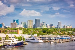 Fort Lauderdale belvárosa a Stranahan folyó felől