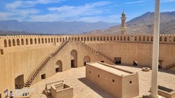 Nizwa – erőd és várkastély