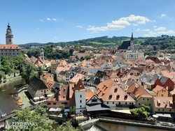 panoráma Český Krumlov óvárosára és a várra