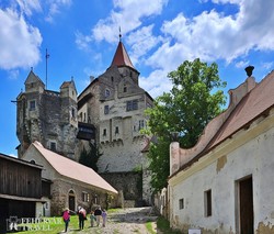 a „Morva várak királyaként" is ismert Pernštejn vára