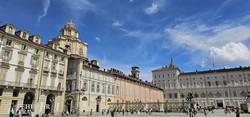 a torinói Szent Lőrinc-templom és a Királyi Palota